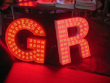 泰和县LED发光字有哪些优势？